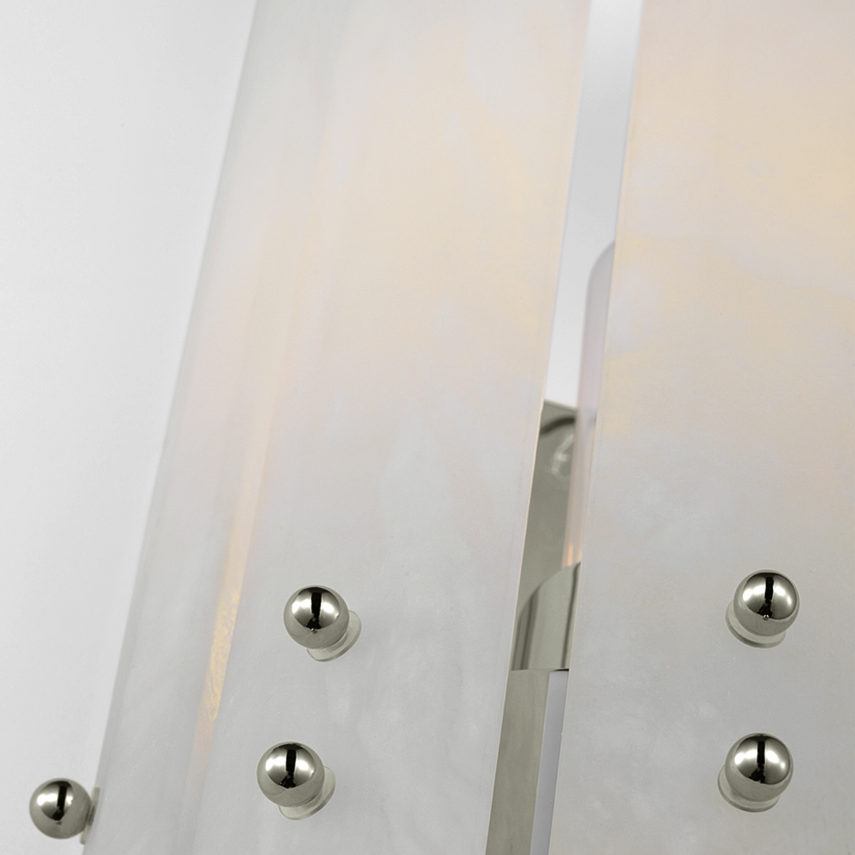 Morylighting Aura Grandeur Tall Sconce - Background Shot