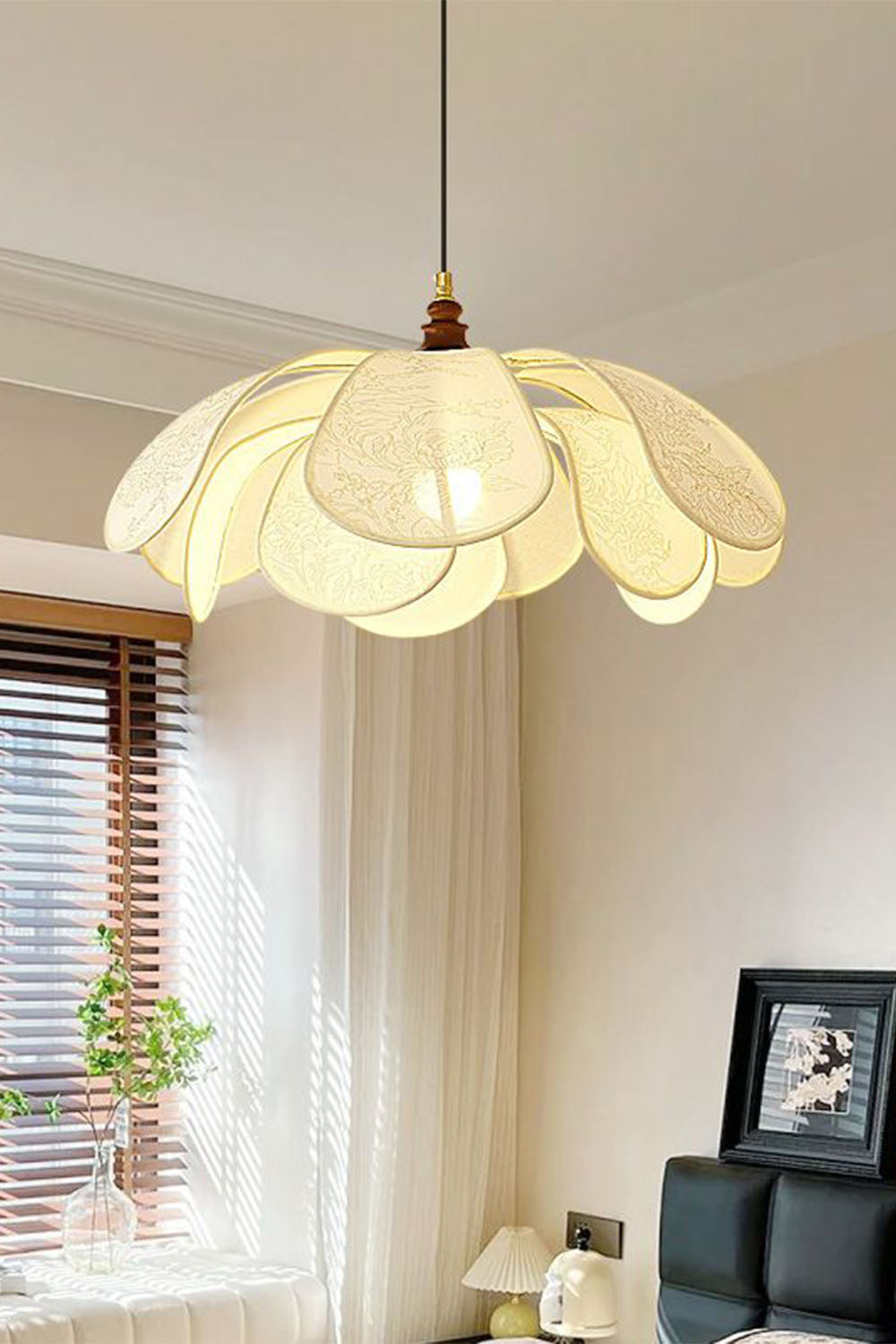 Blooming Flower Pendant Lamp - view 10 | morylighting
