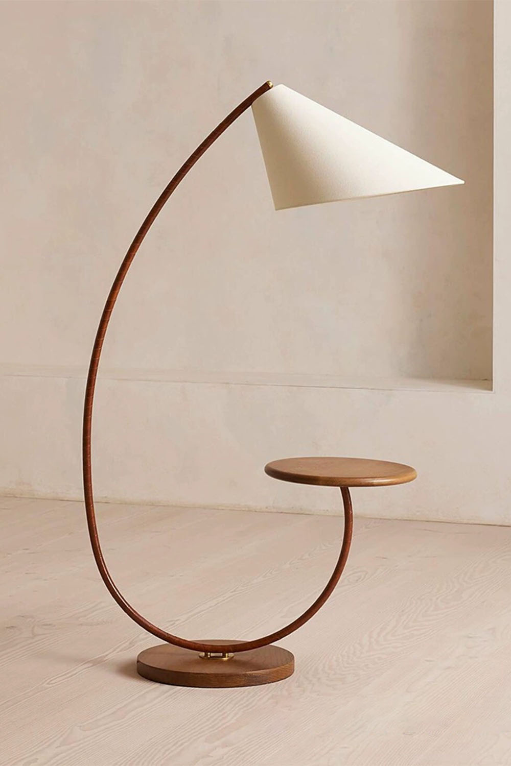 Curved Shelf Floor Lamp - view 5 | morylighting