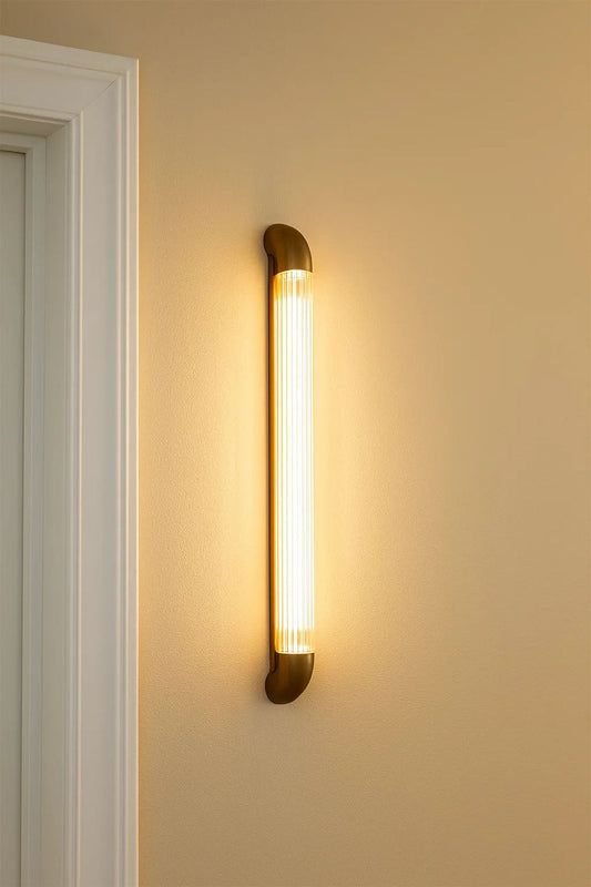 Italian Simple Wall Lamp - view 2 | morylighting