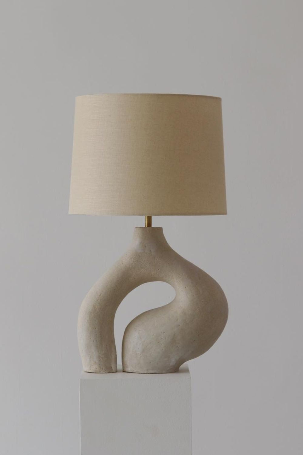 Oblong Loop Table Lamp - morylighting