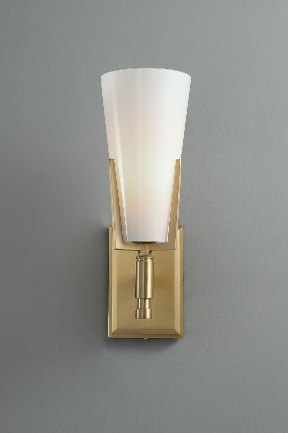 Upton Wall Lamp - morylighting