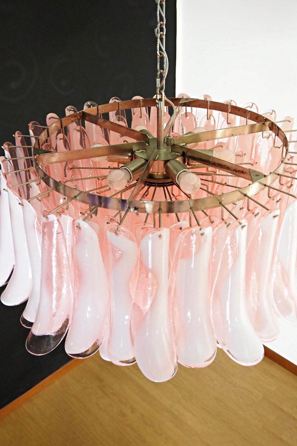 1990s Italian Art Pink Flower Chandelier - view 9 | morylighting