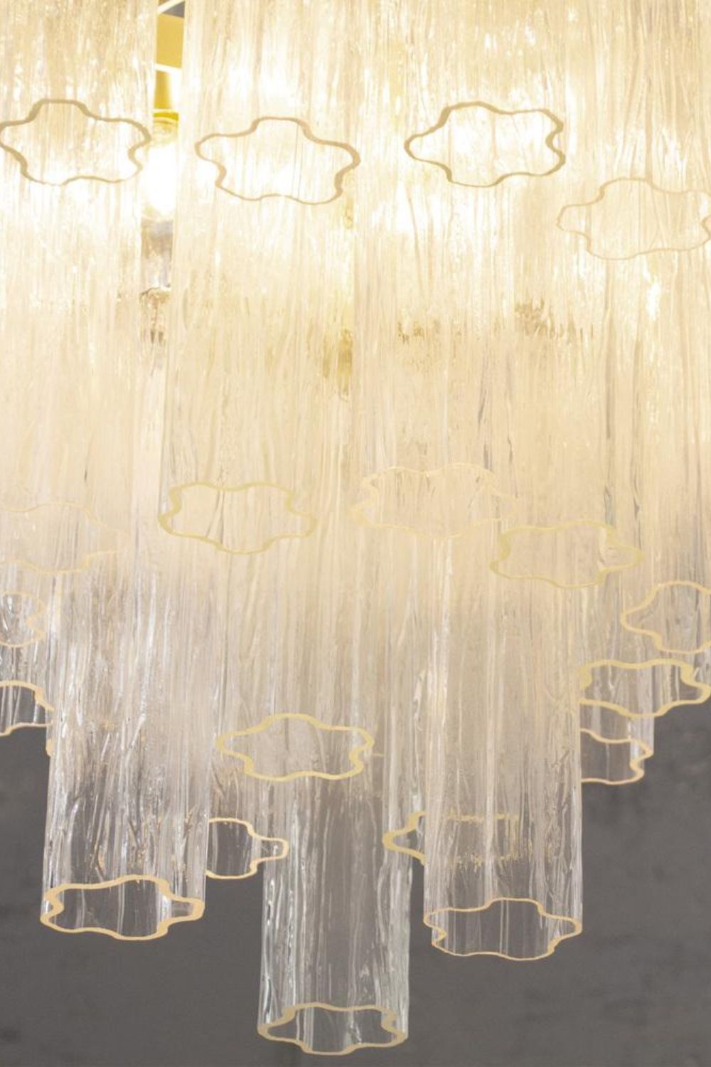 1990s Tronchi Art Glass Cascade Chandelier - view 10 | morylighting