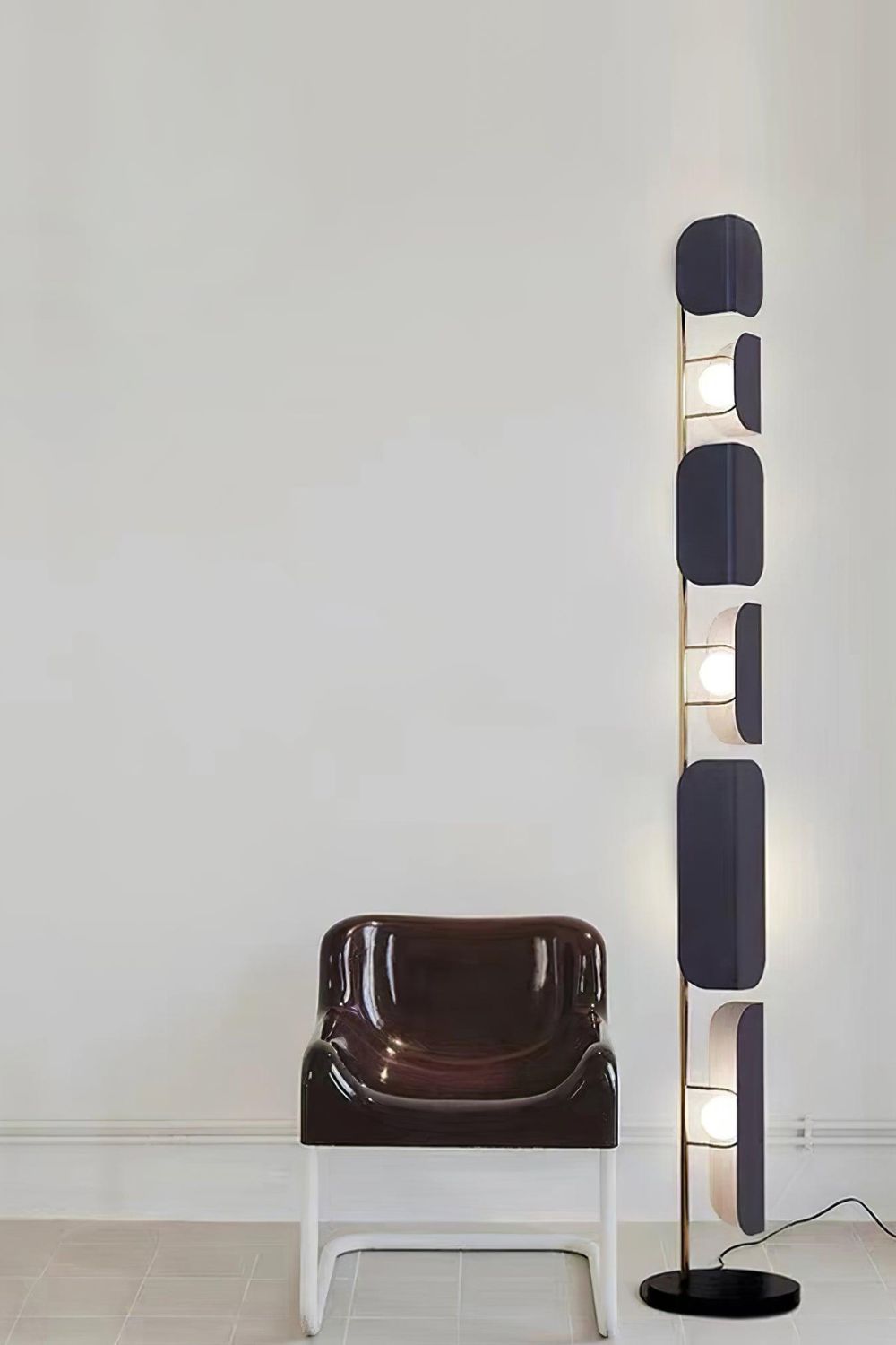 Leagan Stacked Panel Modern Floor Light - view 11 | morylighting