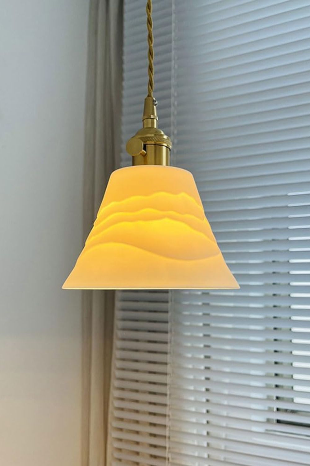 Mountains Shadow Ceramic Pendant Lamp - morylighting