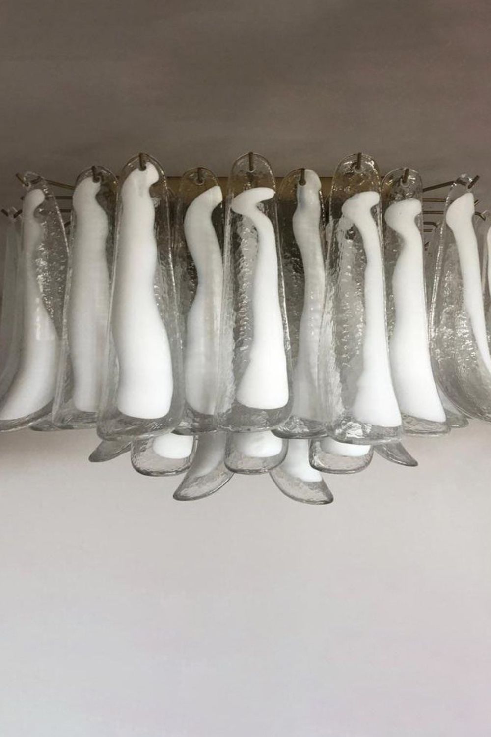 Vintage Art Handcrafted Petal Ceiling Lamp - view 11 | morylighting
