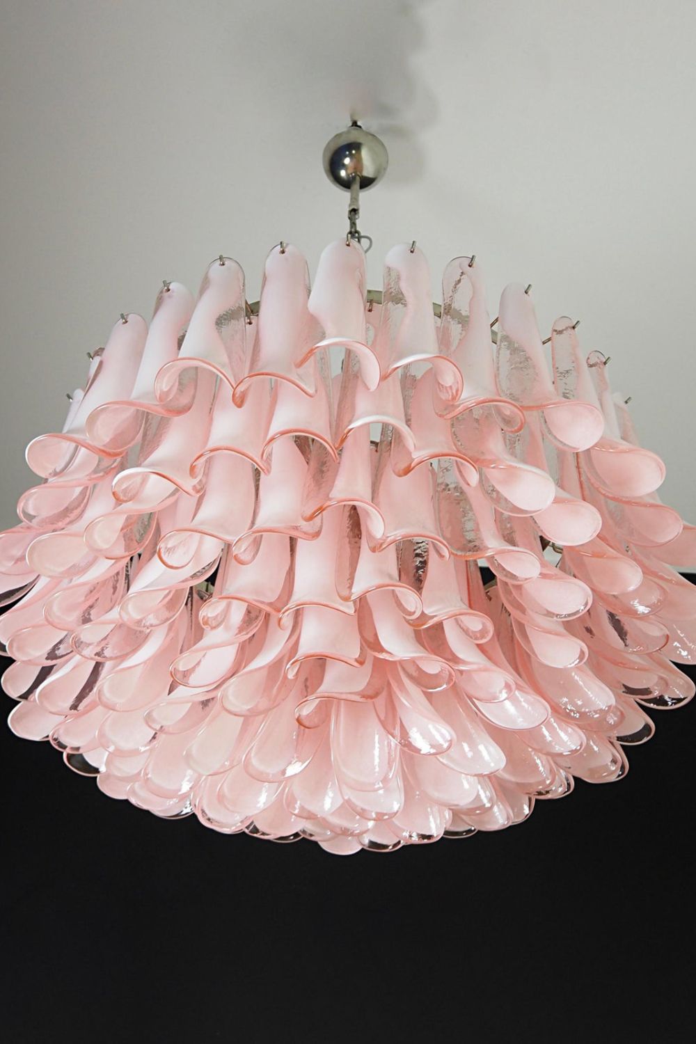 1990s Italian Art Pink Flower Chandelier - view 13 | morylighting