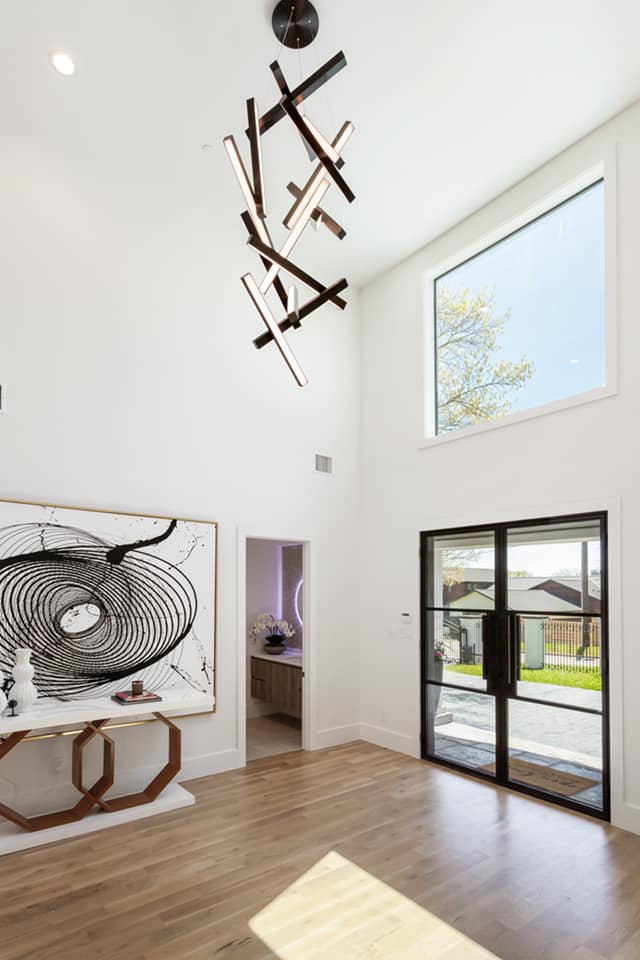 Modern Vertical Geometric Aluminum Chandelier for Staircase/Foyer/High-ceiling