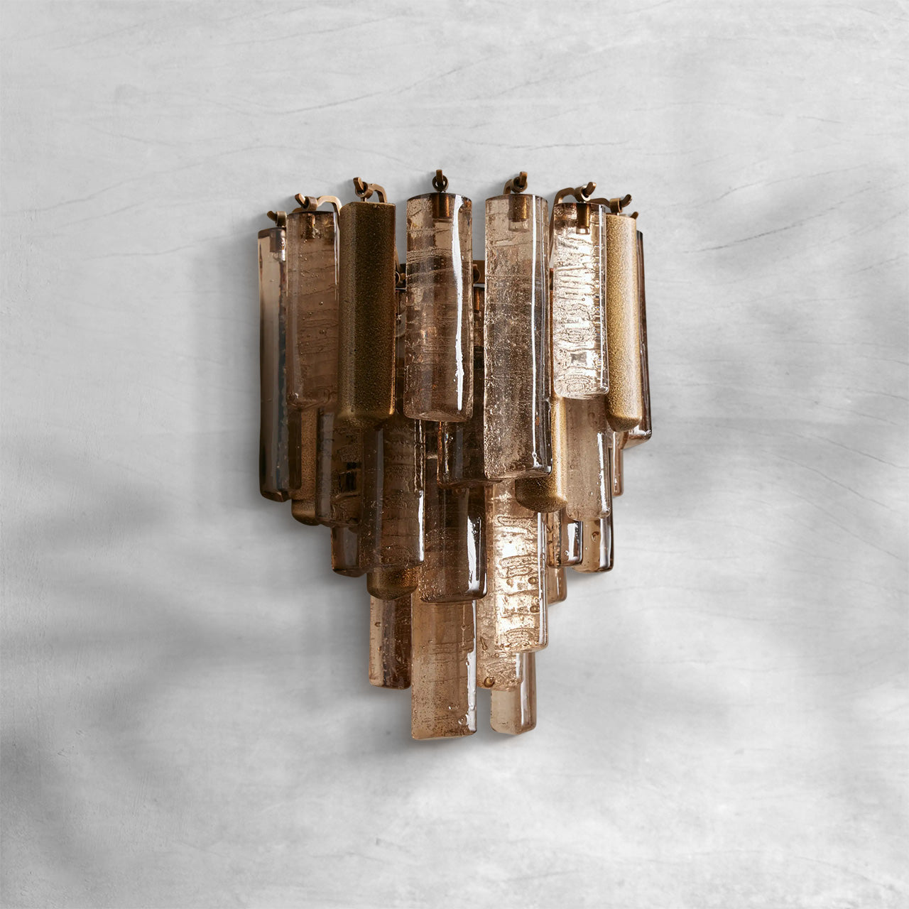 Neve Sconce
