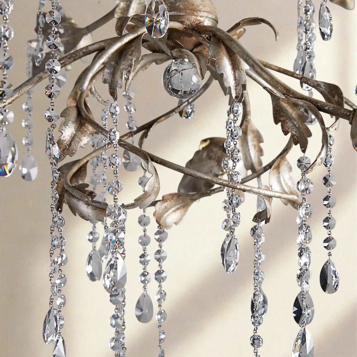 Viticcia Round Chandelier