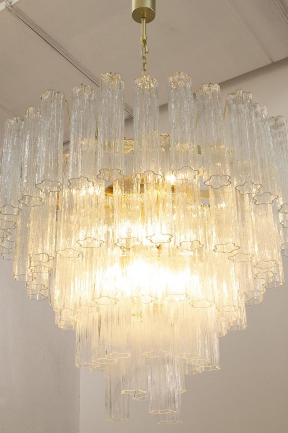 1990s Tronchi Art Glass Cascade Chandelier - view 3 | morylighting