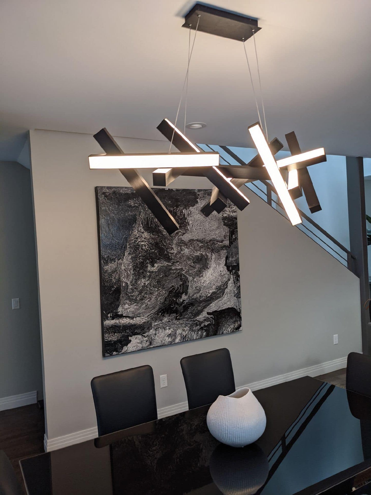 Modern Round/Linear Geometric Aluminum LED Chandelier for Dining Room/Bedroom