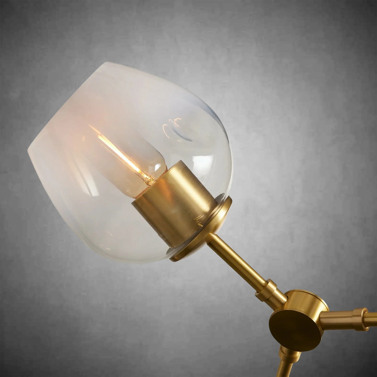 Noella Chandelier