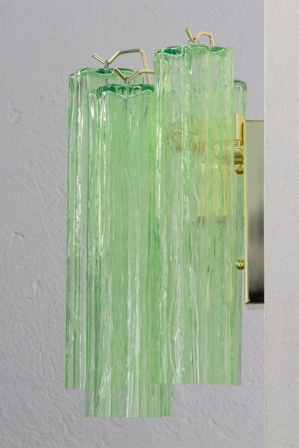 Bright Green Art Glass Wall Lamp - view 3 | morylighting