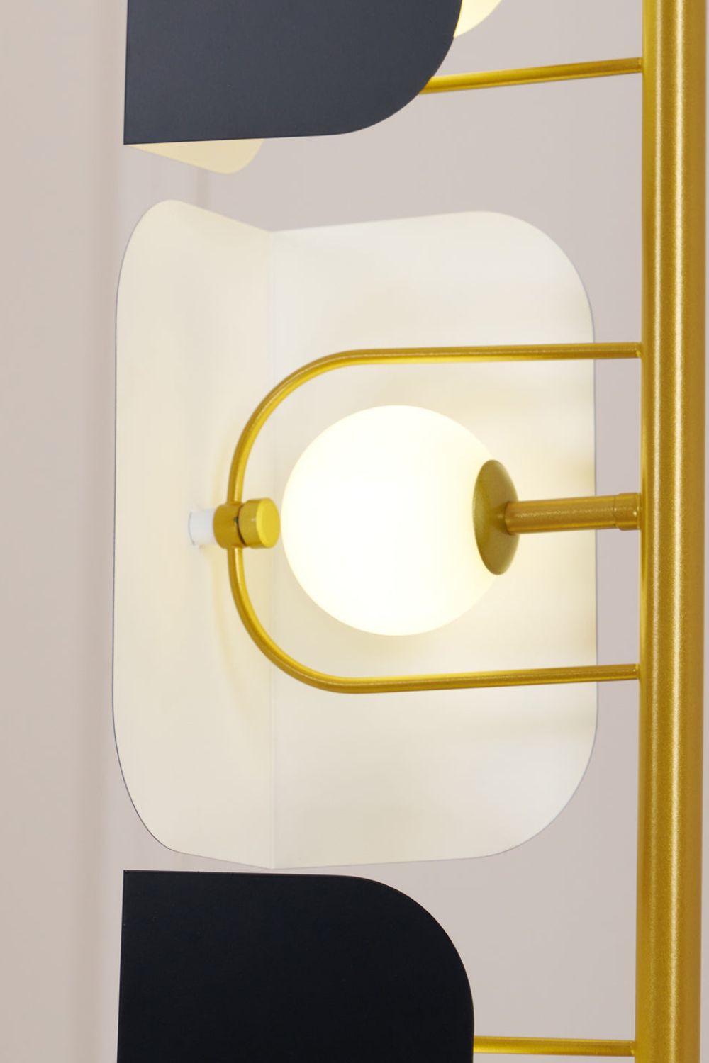 Leagan Stacked Panel Modern Floor Light - view 14 | morylighting