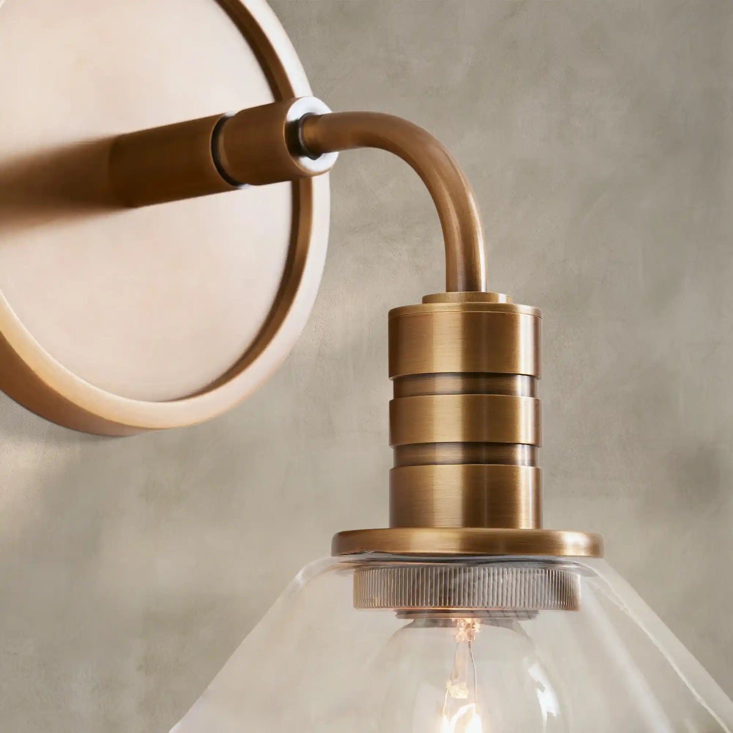 Theron Single Wall Sconce Modern Wall Light