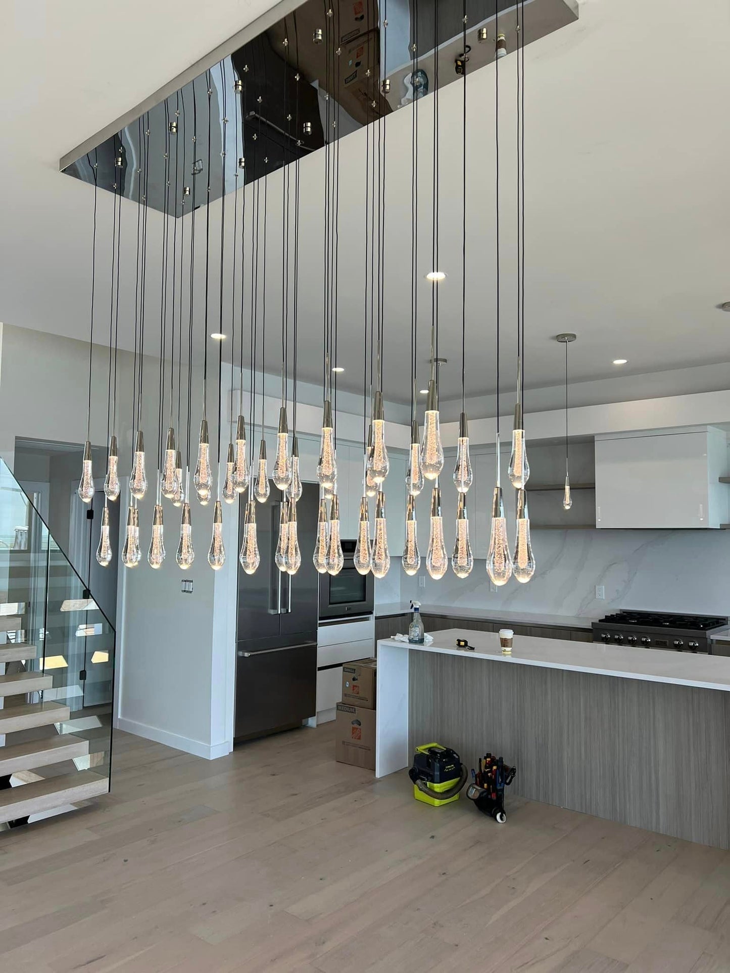 Soltaire Linear Chandelier 37" 50" 60" 70" 87" 120" | Morylighting (54)