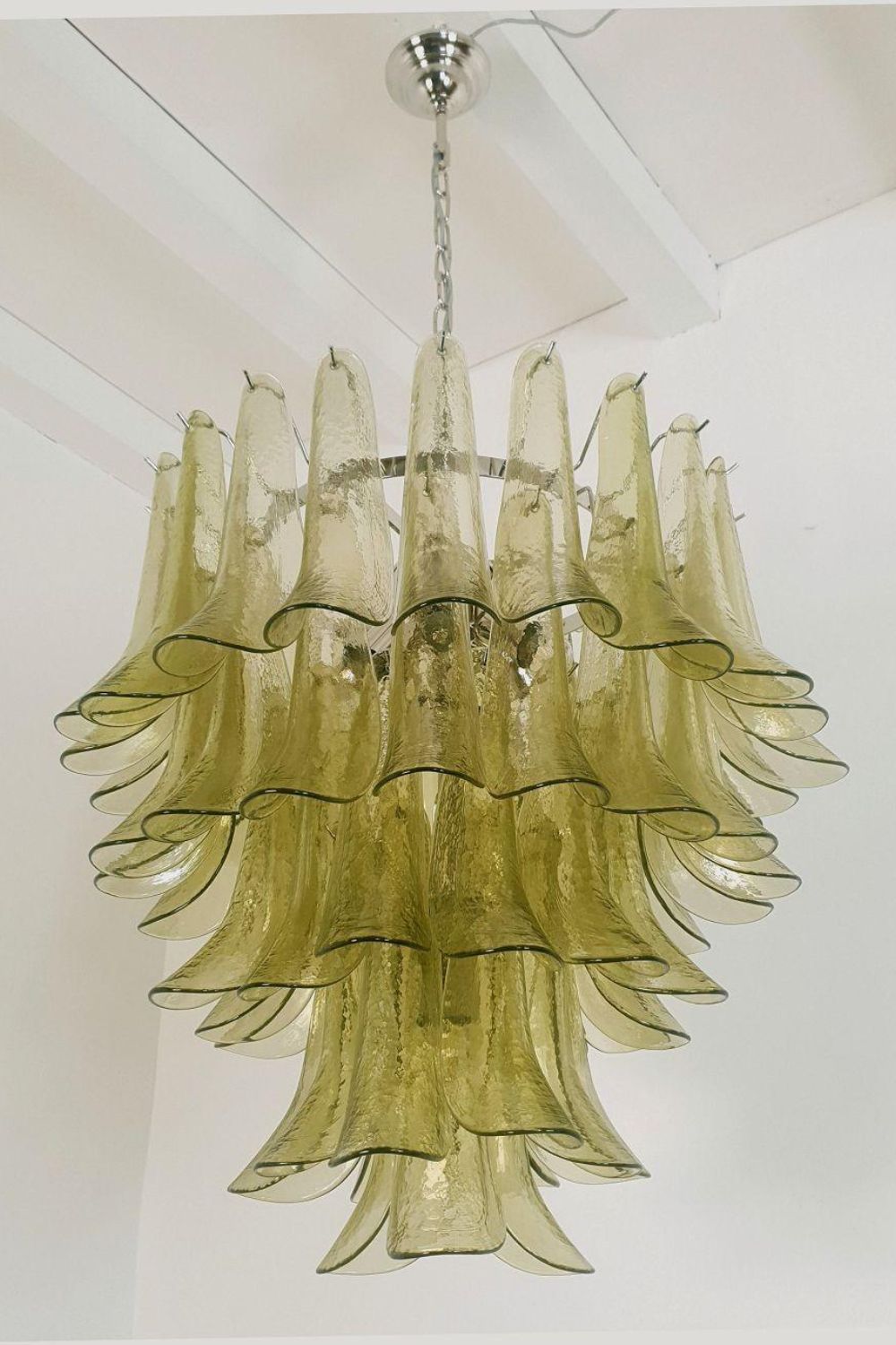1970s Green Art Glass Petal Chandelier - view 6 | morylighting