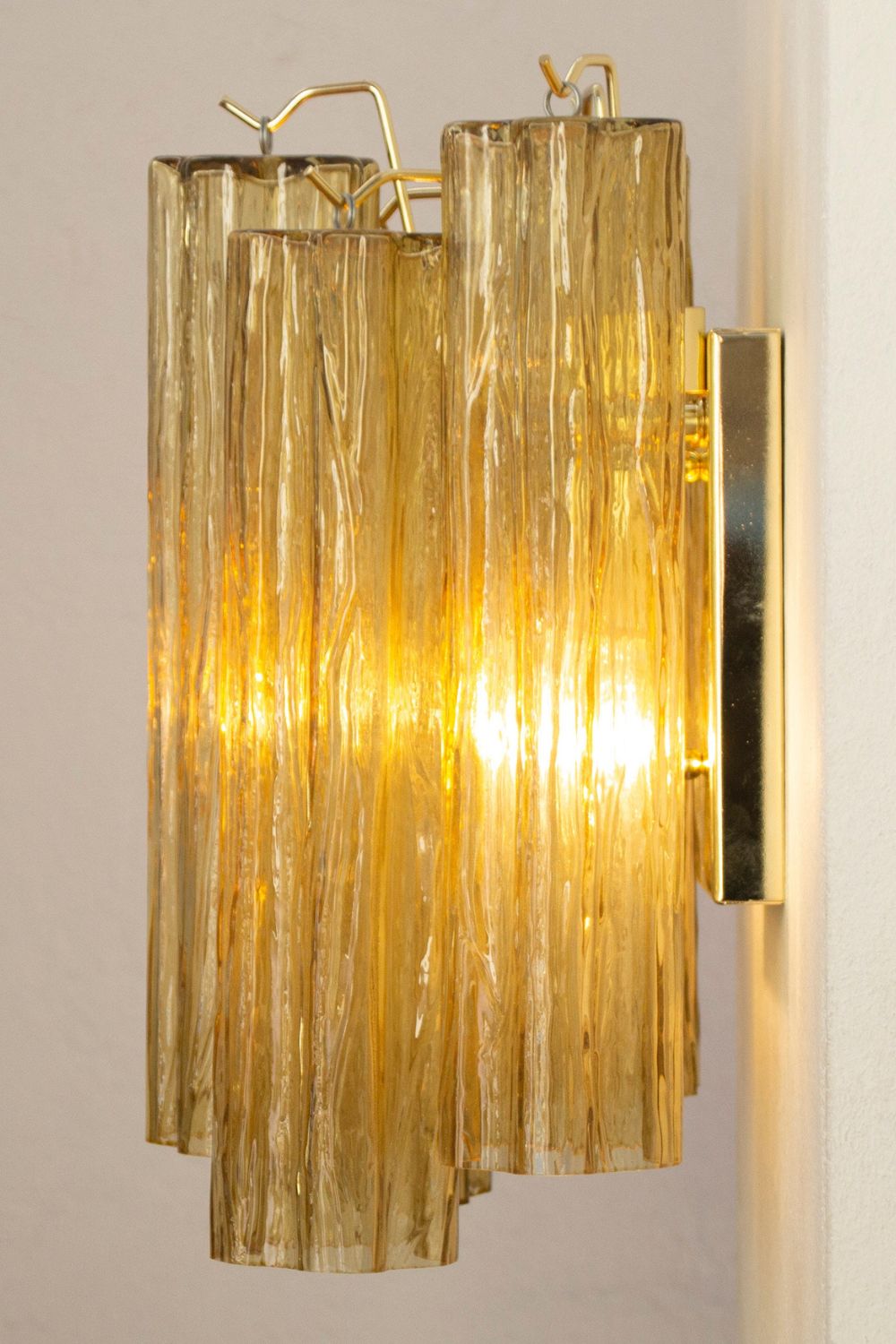 Italian Art amber glass tube wall lamp - view 5 | morylighting