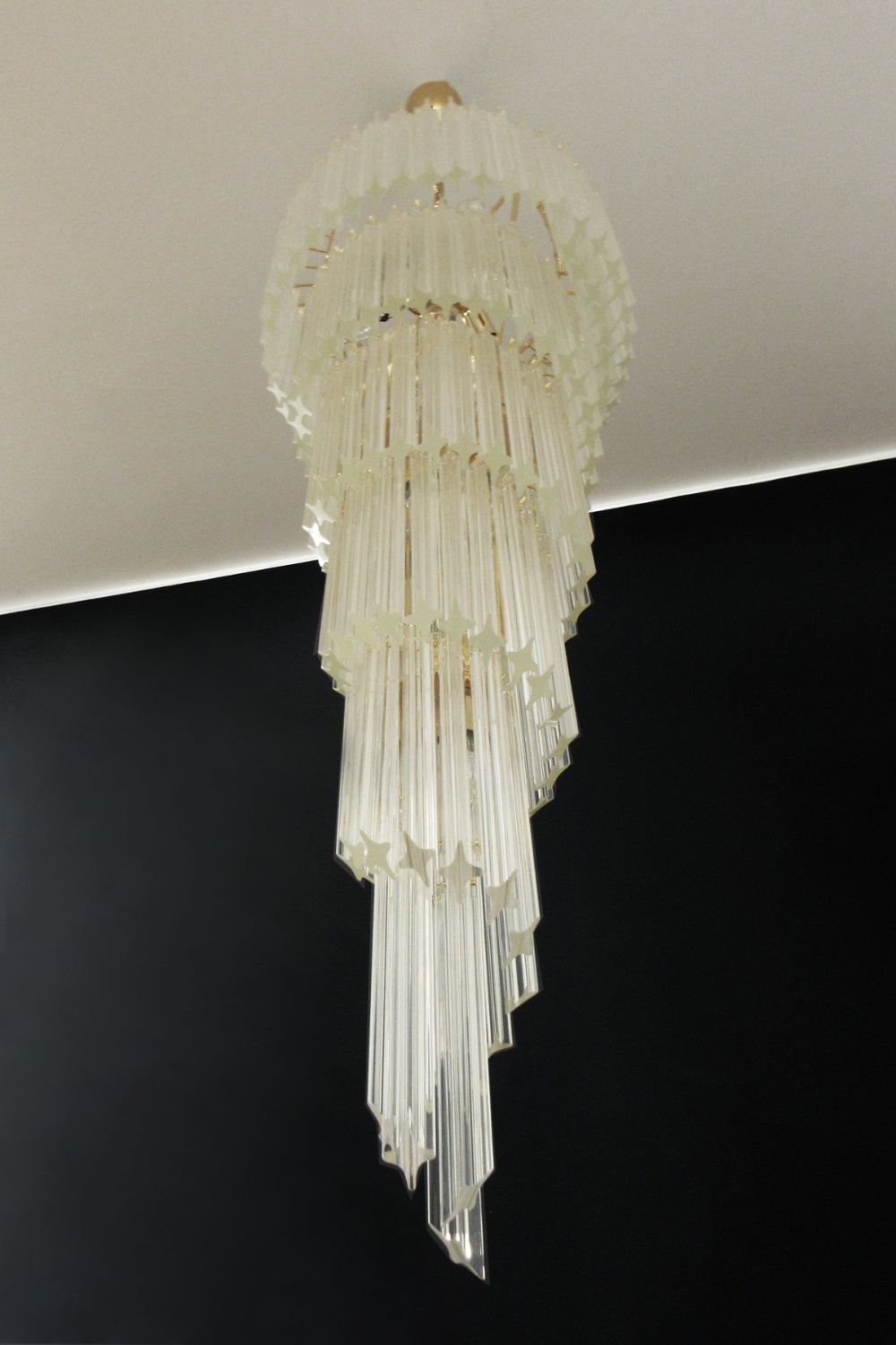 Art Style Spiral Glass Chandelier - view 8 | morylighting