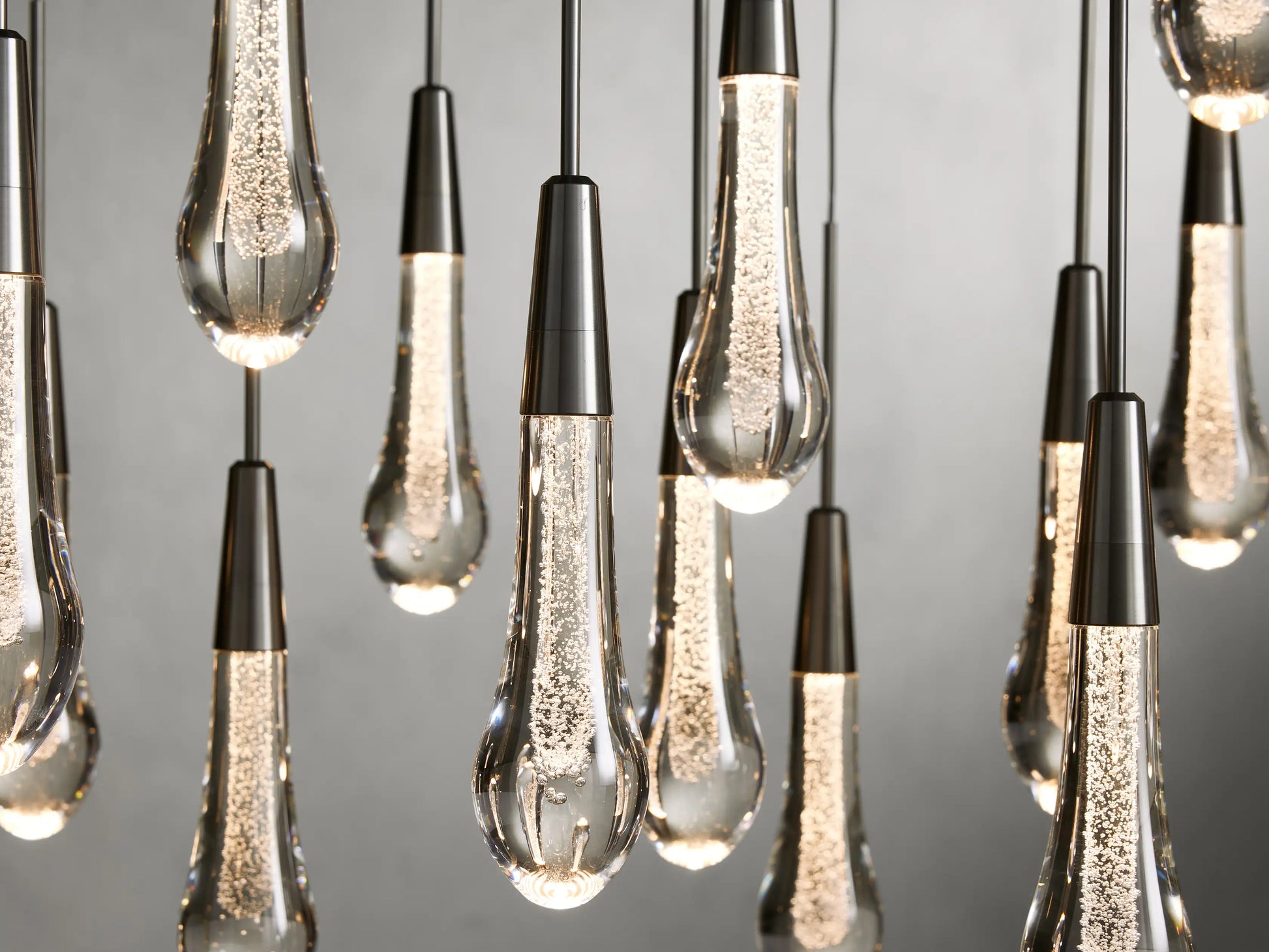 Soltaire Linear Chandelier 37" 50" 60" 70" 87" 120" | Morylighting (23)