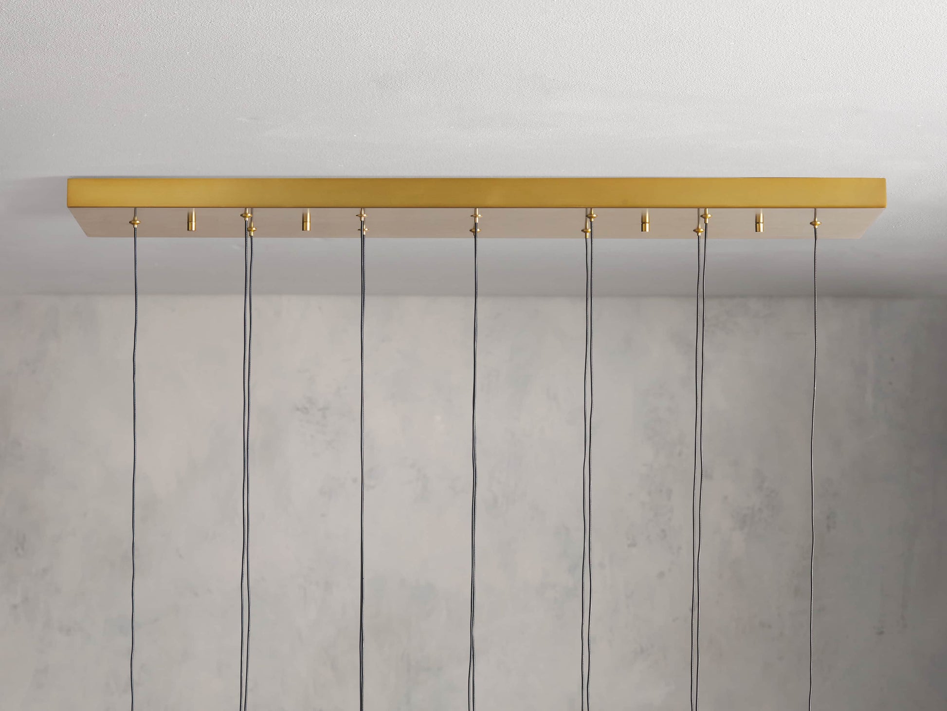 Soltaire Linear Chandelier 37" 50" 60" 70" 87" 120" | Morylighting (31)