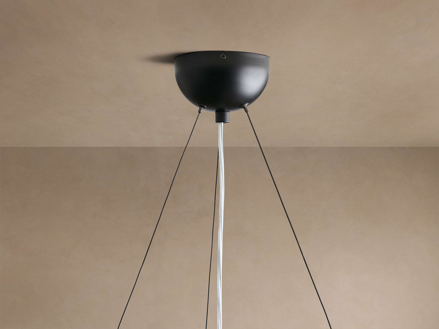 Arruga Chandelier