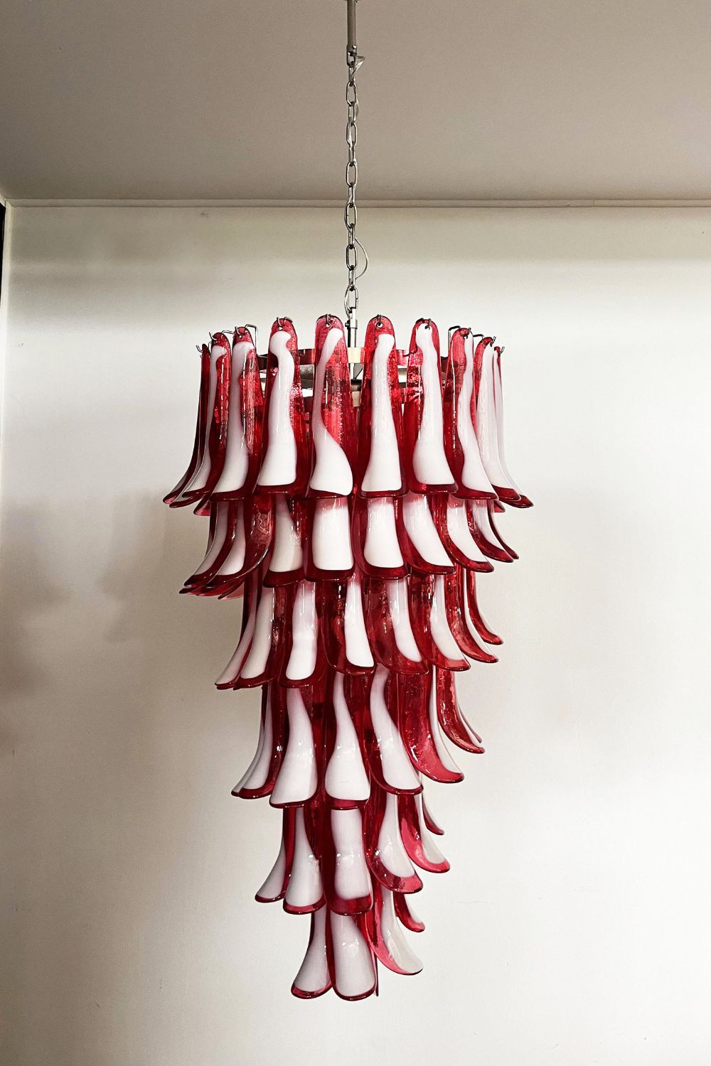 Vintage Italian Art Spiral Chandelier - view 8 | morylighting