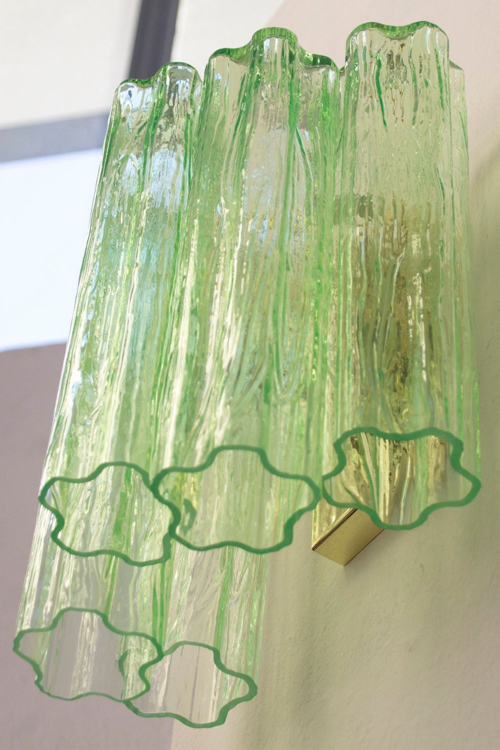Bright Green Art Glass Wall Lamp - view 10 | morylighting