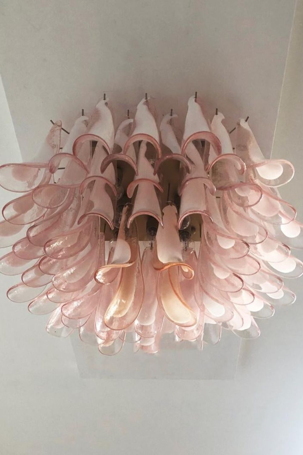 1990s Italian Art Pink Flower Chandelier - view 5 | morylighting
