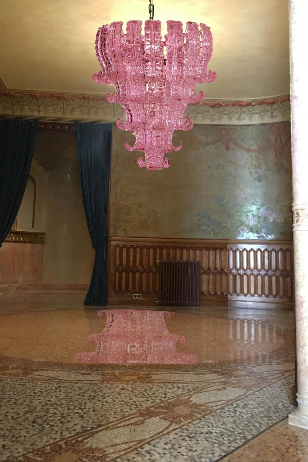Art pink glass Felci chandelier - view 3 | morylighting