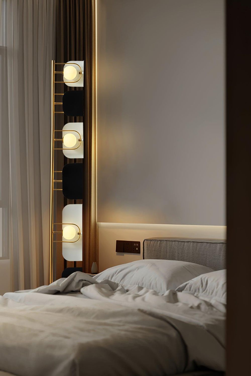 Leagan Stacked Panel Modern Floor Light - view 3 | morylighting