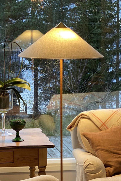 9602 Floor Lamp - morylighting