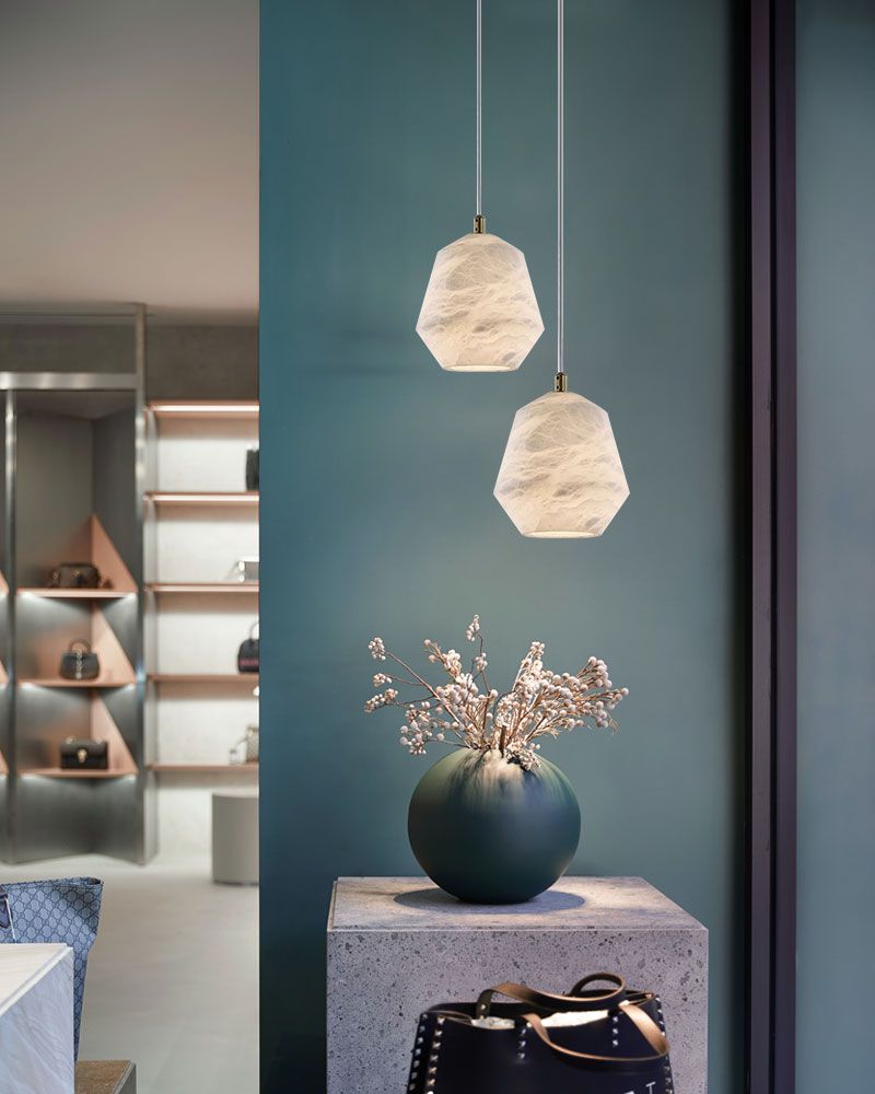 Alabaster Ceiling Pendant Lamp in black metal plate for dining room, living room, bedroom