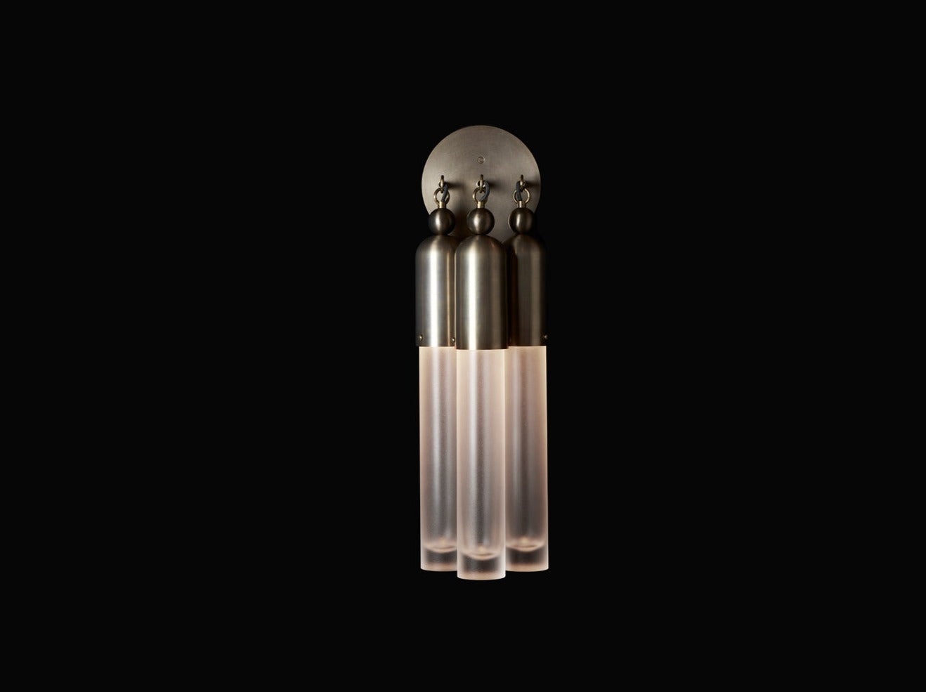 PATUS TASSEL 3 SCONCE H24" x W7" x D5"