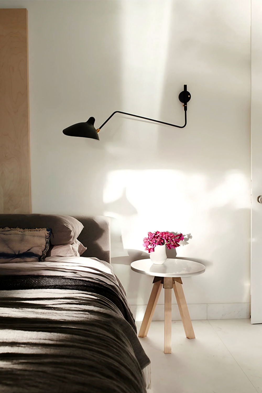 Adjustable Swing Arm Wall Lamp - view 14 | morylighting