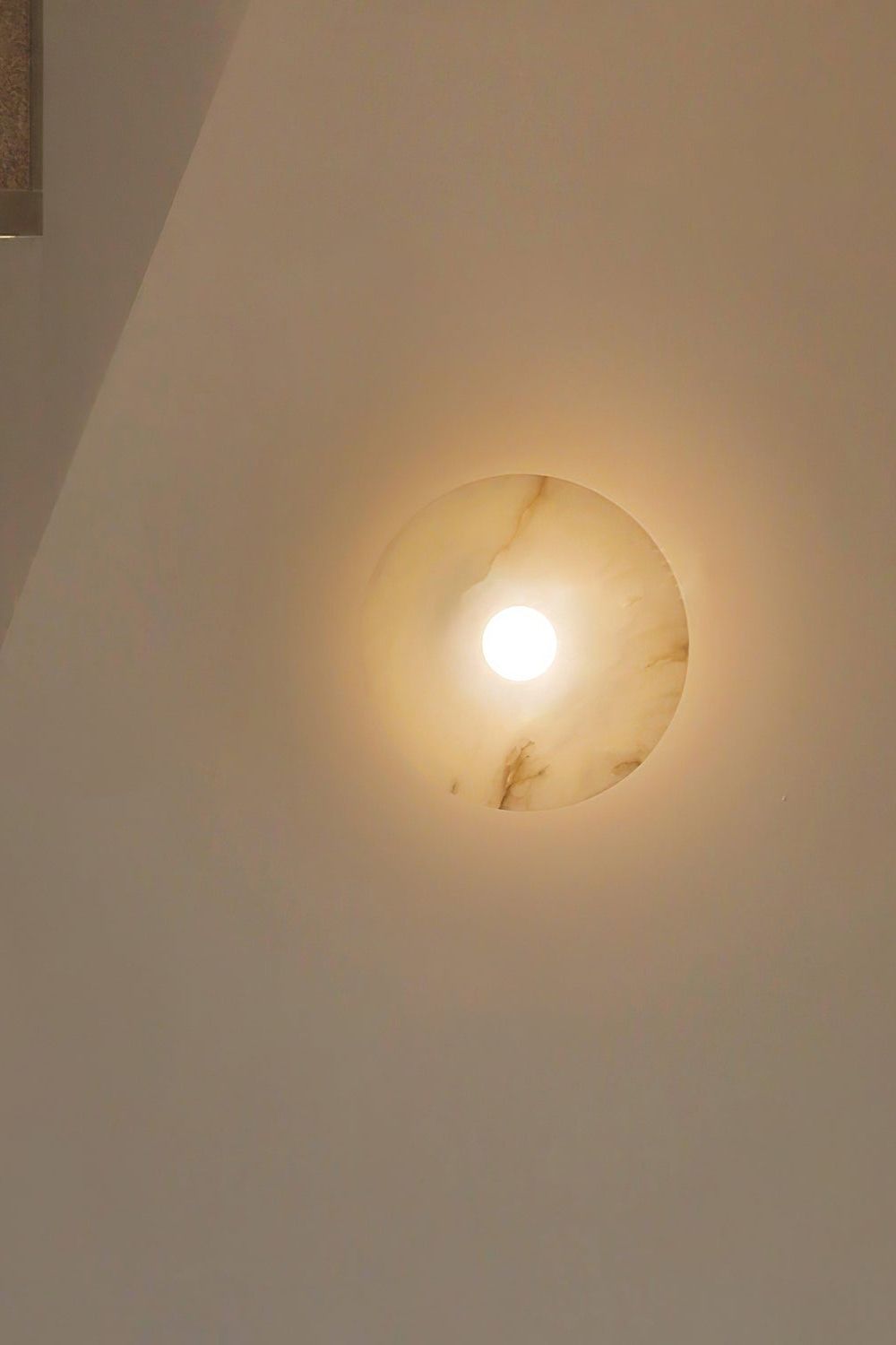 Alba Alabaster Wall Lamp - view 2 | morylighting