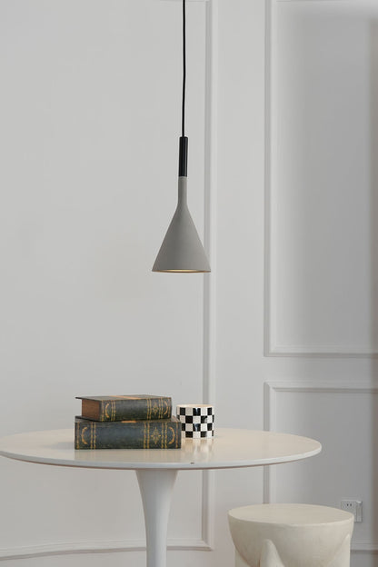 Aplomb Pendant Lamp