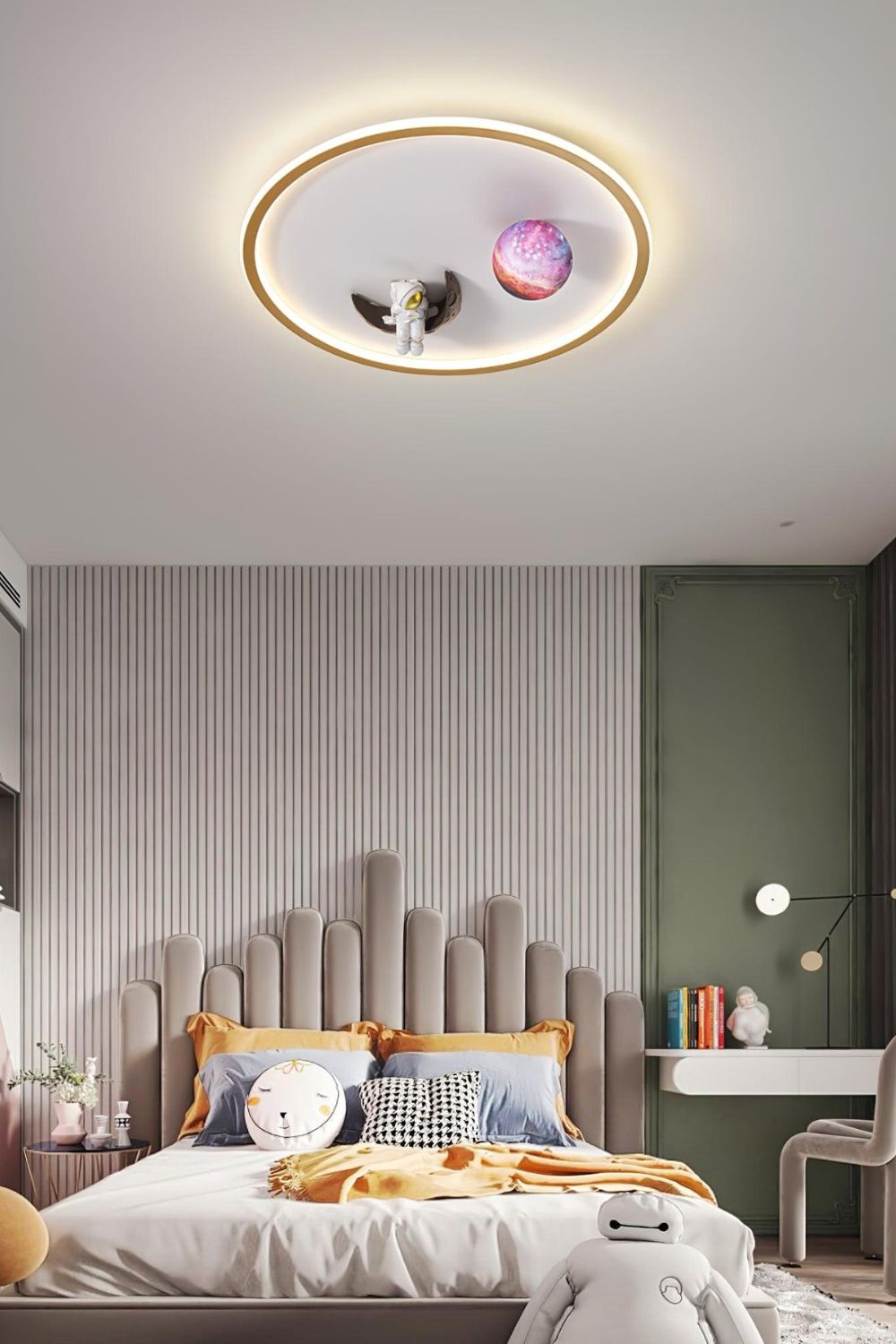 Astronaut Ceiling Lamp - view 9 | morylighting