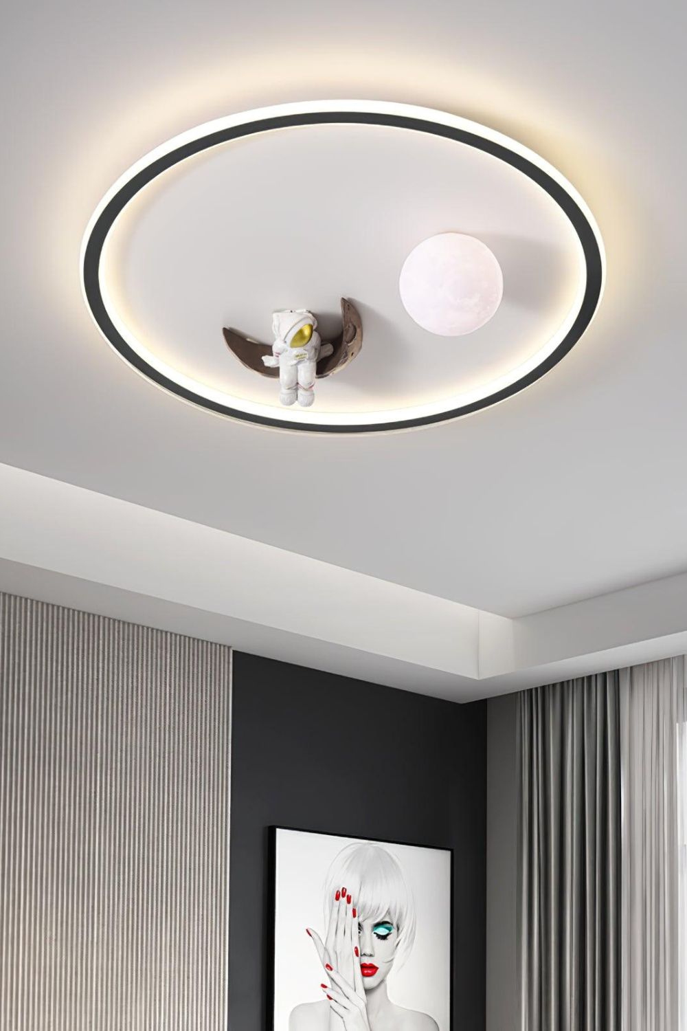 Astronaut Ceiling Lamp - view 2 | morylighting