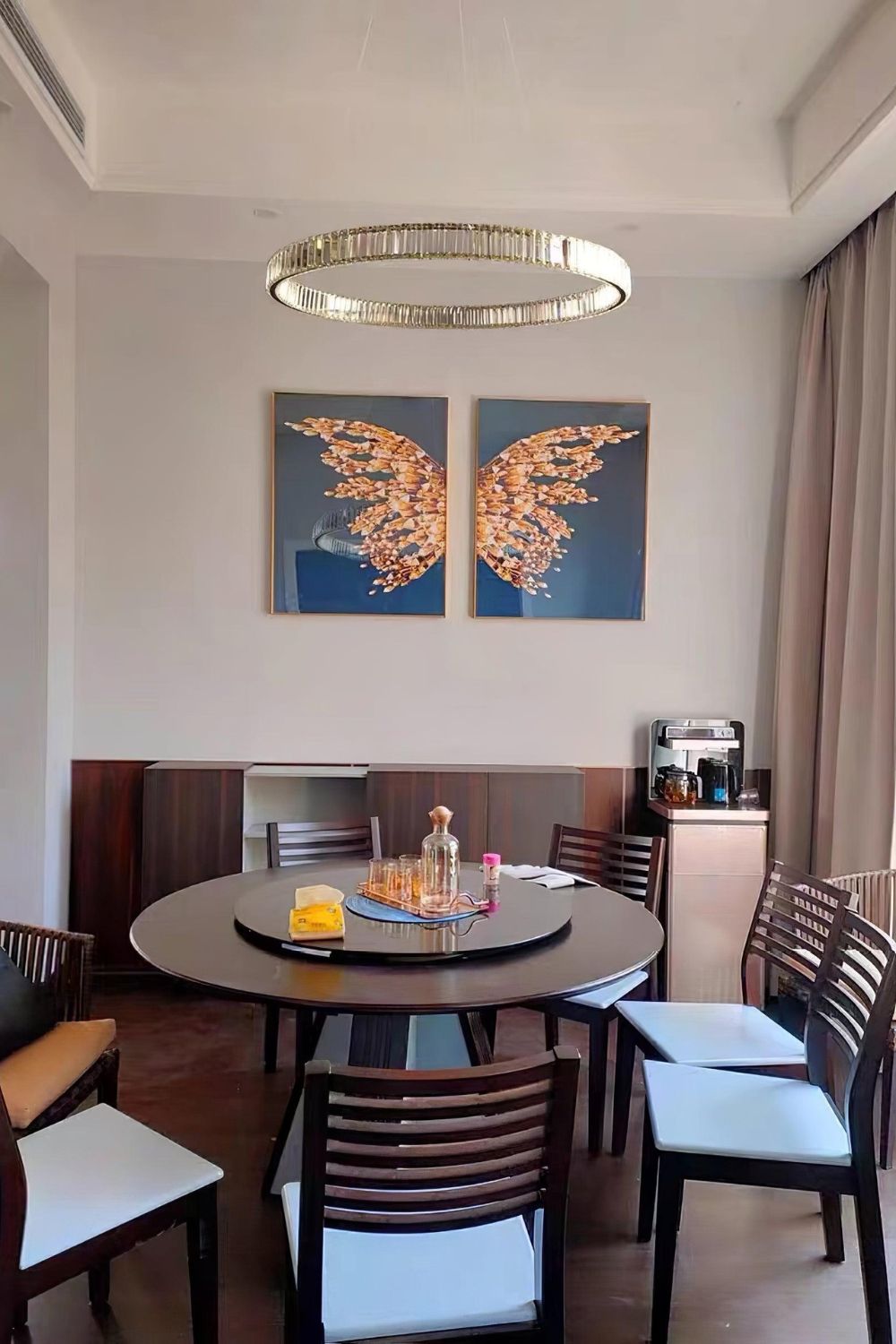 Bertolda Chandeliers - morylighting