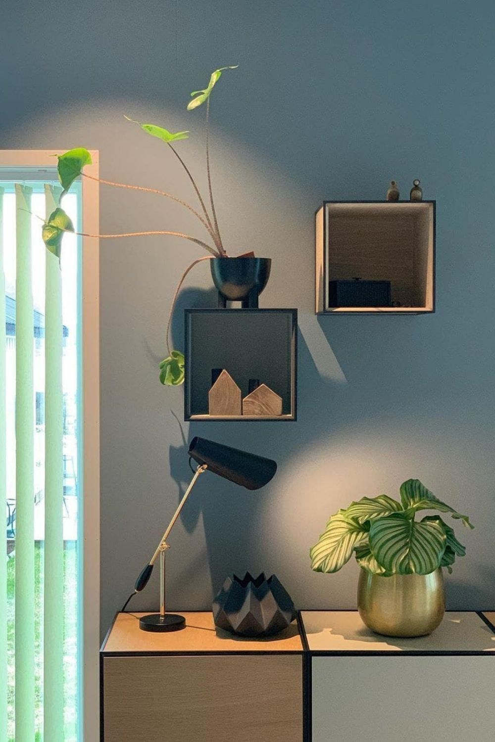 Birdy Table Lamp - view 21 | morylighting