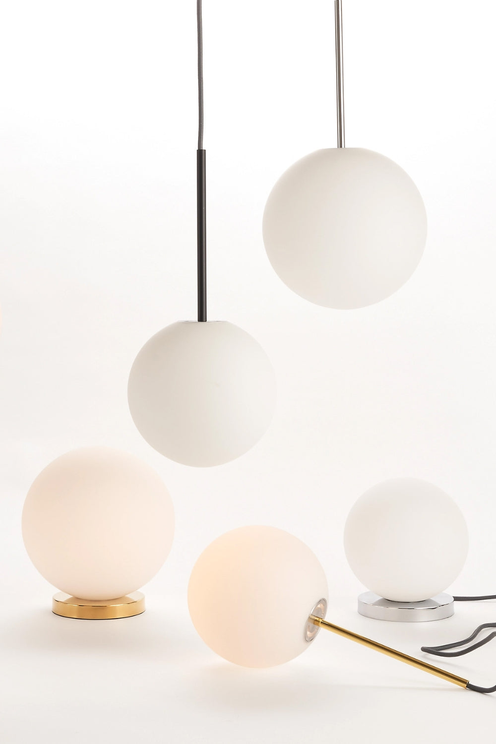 Bola Sphere Pendant Light - morylighting