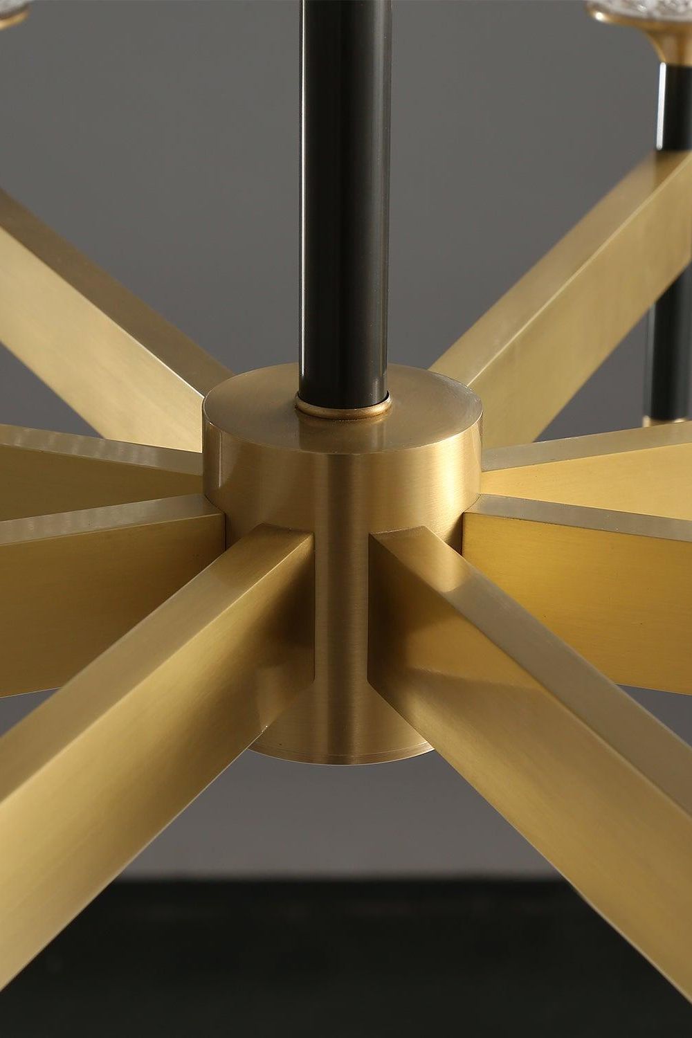 Breton Chandelier - morylighting
