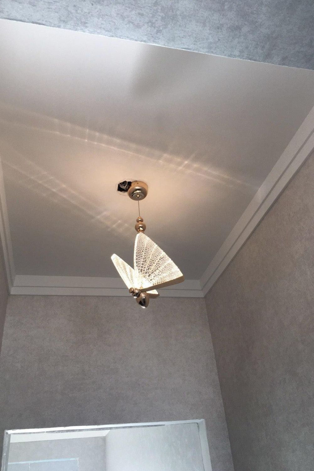 Butterfly Pendant Light - morylighting