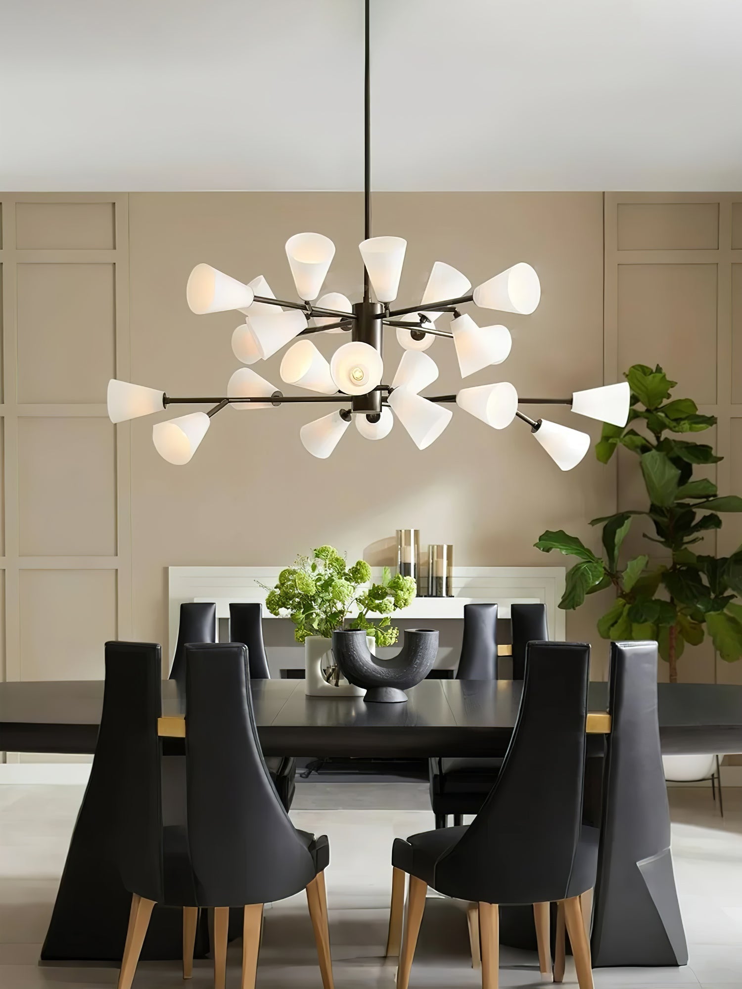 Cassius Chandelier - morylighting