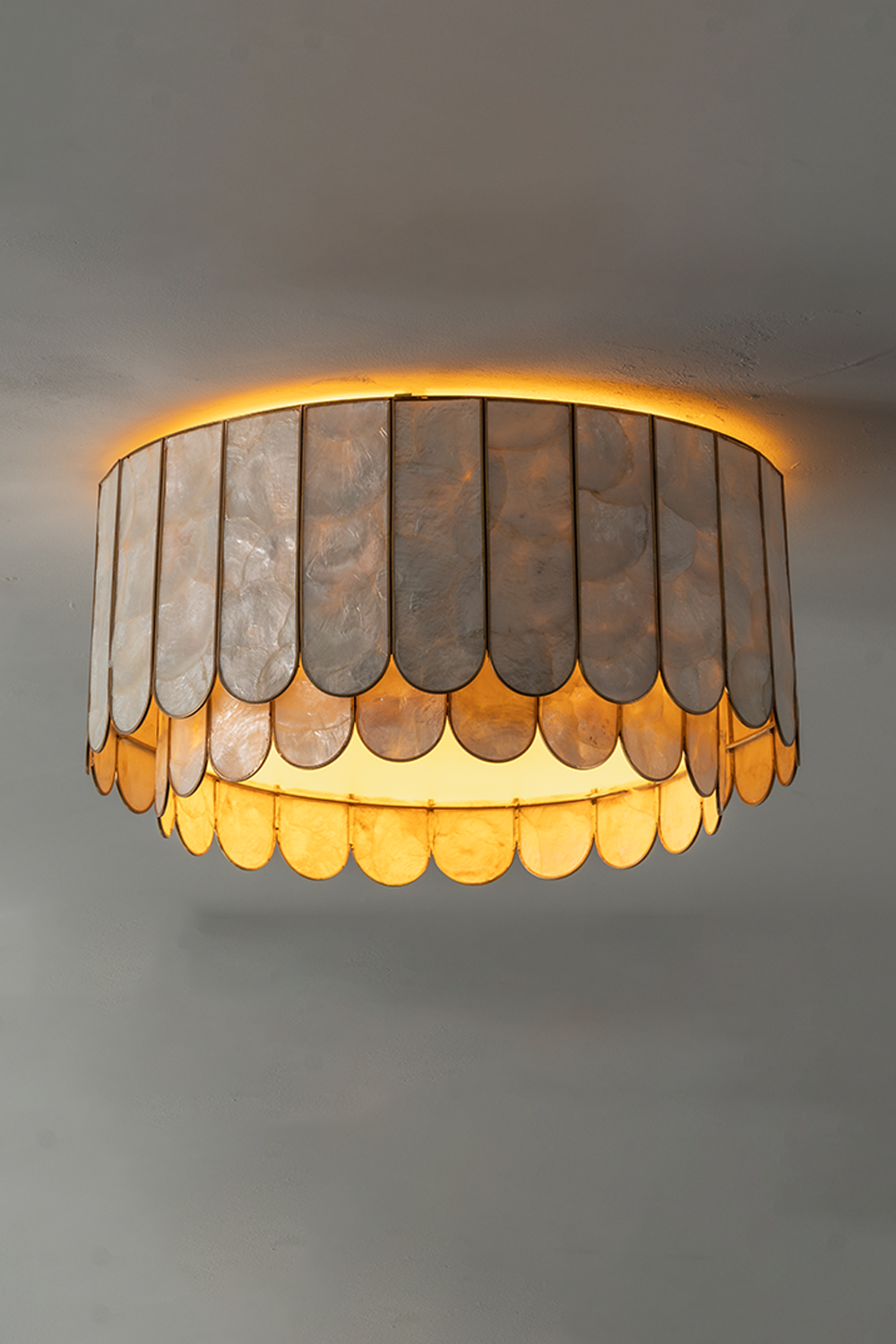 Ceiling Luxury Shell Ceiling Light - view 3 | morylighting