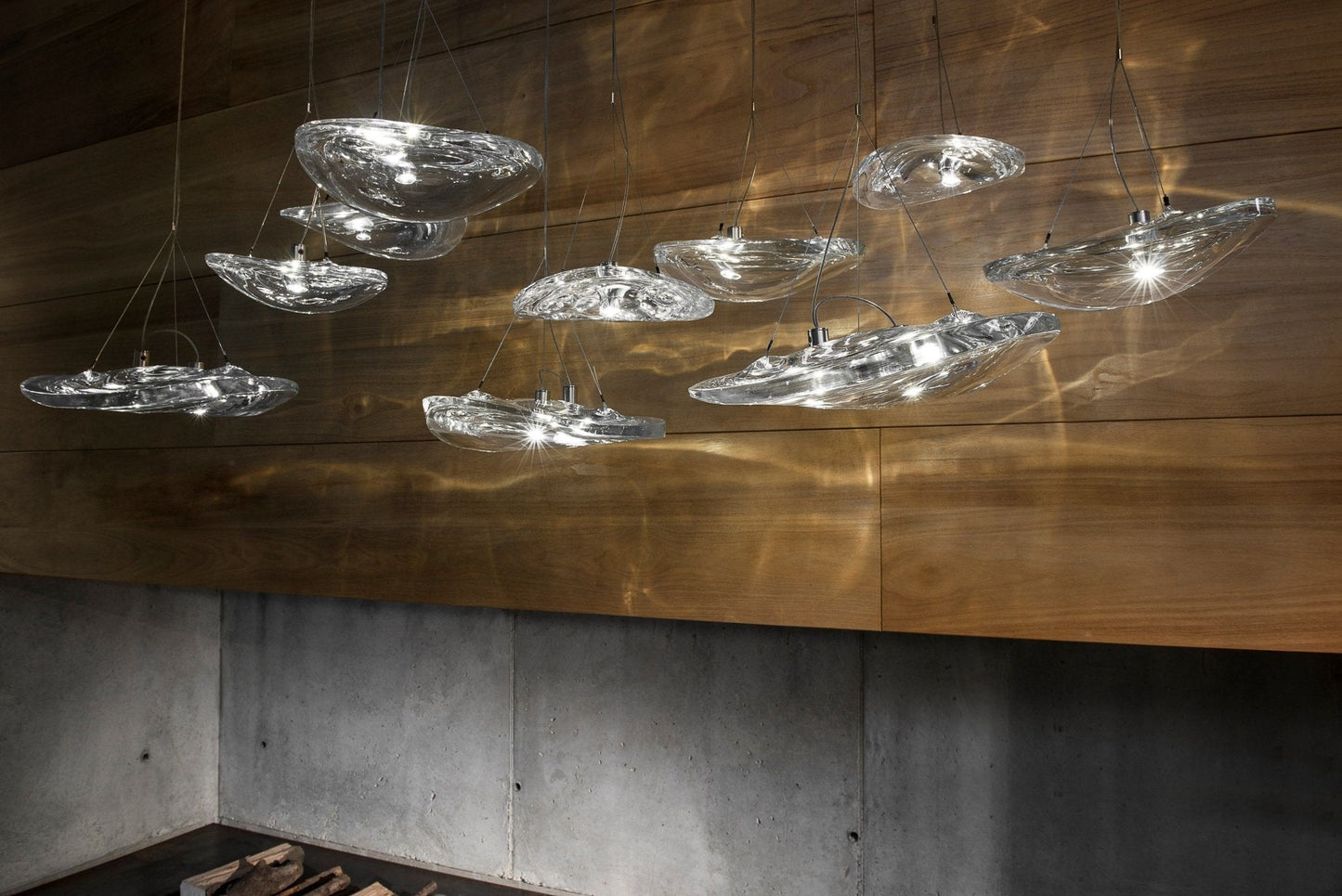 Manta Drift Class Crystal Chandelier
