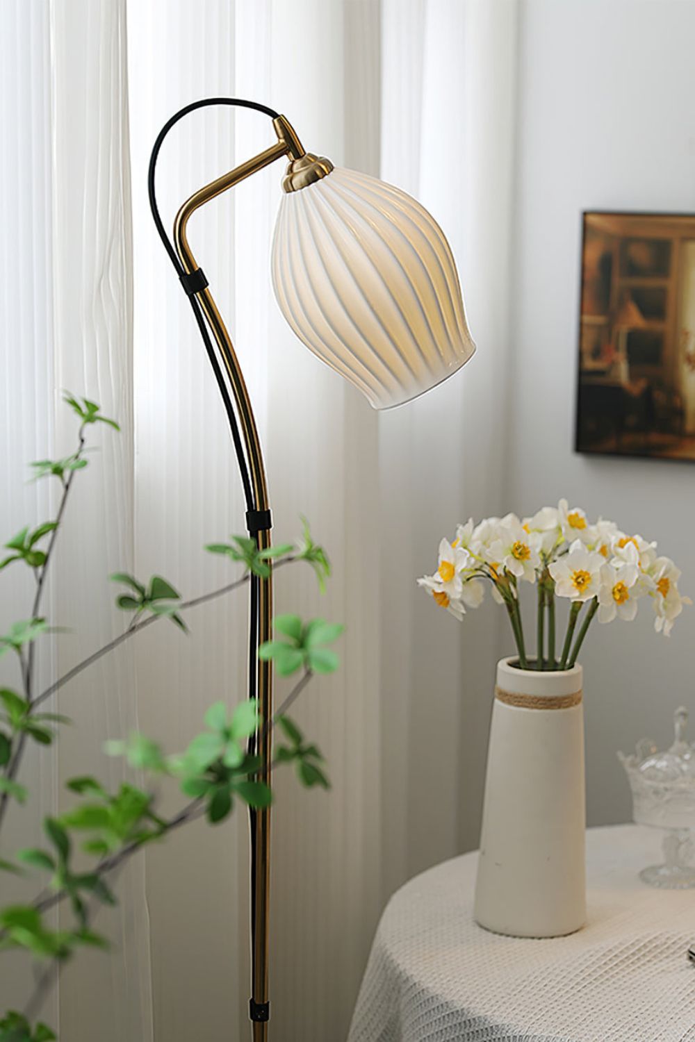 Ceramic Ribbed Floor Lamp - morylighting